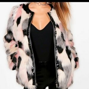 Boohoo-Nwot Faux Fur Jacket size 12